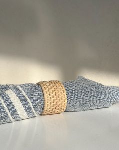 Vente en gros pas cher Anneau de serviette en rotin avec strass boucle de serviette pour décor de serviette de mariage - Product Image 6