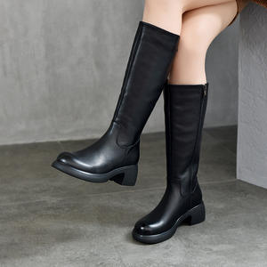 Bottes élégantes en cuir pour femmes, hauteur genou, talon carré, fermeture éclair latérale, bottes hautes tendance pour femmes - Product Image 1