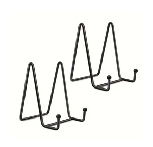 Support de plaque métallique élégant avec cadre en spirale idéal pour décorer les tables de console avec des assiettes de collection ou de souvenir - Product Image 1