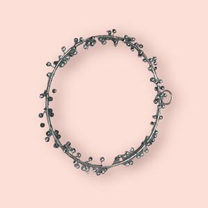 Adornos Navideños de Hierro con Cuentas - Artesanía Ecológica - Product Image 3