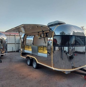 Remorque de restauration de luxe de 20 pieds de style Airstream en acier inoxydable avec comptoirs de présentation et éclairage d'accentuation LED - Product Image 6