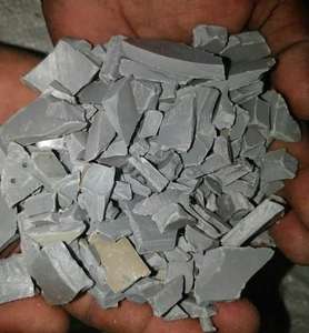 Proveedor de PVC gris y blanco reciclado, perfiles para ventanas, restos de PVC en venta - Product Image 5