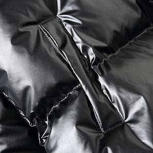 Veste matelassée à bulles en nylon 100% personnalisée OEM pour hommes en duvet d'oie 90% White Duck 10% Goose Loose Fit Hooded Camouflage Pattern - Product Image 6