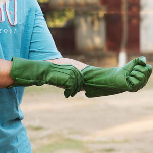 ถุงมือหนังคุณภาพสูงแบบกำหนดเอง สำหรับฤดูหนาว สวมใส่สบาย ระบายอากาศได้ดี ดีไซน์ใหม่ ปลอดภัยสำหรับมือ มีจำหน่าย - Product Image 6