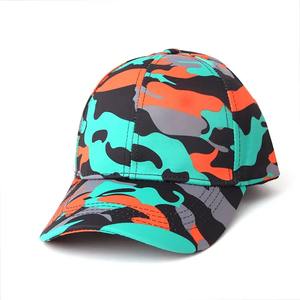 Casquette de baseball en tissu imprimé personnalisé Offre Spéciale casquette de sport à la mode chapeau à motif animé portable chapeau promotionnel - Product Image 3