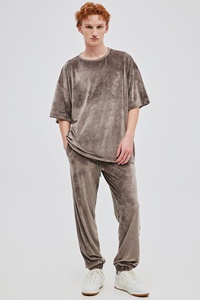 เสื้อยืดครอปพิมพ์ลายโลโก้ด้านหน้าแบบสั่งทำพิเศษ เป็นมิตรกับสิ่งแวดล้อม เนื้อผ้าหนา แขนสั้นแบบวาฟเฟิลสองชั้น สำหรับผู้ชาย - Product Image 2