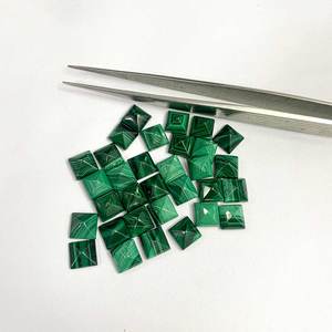 5mm 6mm 7mm 8mm 9mm 10mm Naturel Vert Malachite Pyramide Carré Plat Cabochon Certifié En Vrac Pierres Précieuses Bijoux Fabricant - Product Image 1