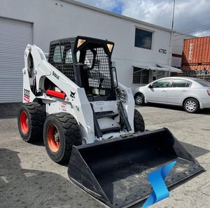 รถตักล้อยางแบบสกิดสเตียร์ - Product Image 1