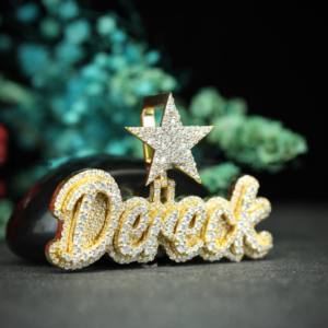 Colgante de Nombre Personalizado de Doble Capa Hecho a Mano con Moissanita, Chapado en Oro Amarillo, con Argolla en Forma de Estrella, Joyería Hip Hop para Hombre y Mujer - Product Image 2