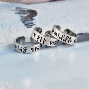 Anillo de banda de Plata de Ley 925 ajustable estilo clásico grabado nombre personalizado para bodas y fiestas - Product Image 5