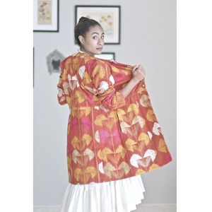 เสื้อแจ็คเก็ตหนังผู้หญิง Gulab PHULKARI รุ่นสปริงแบบกลับด้านได้ ปักลายสไตล์วาร์ซิตี้  รับปักโลโก้  แบบควิลท์ สไตล์โบโฮ ไซส์ XL  แบบบาง - Product Image 1