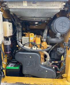 Utilizado para 246D y 246C Compact Hydraulic Skid Steer Front Loader Huade Components Crawler Drive para trabajos de construcción pesados - Product Image 6