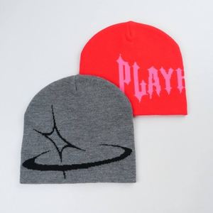 Bonnet à logo jacquard de taille personnalisée du concepteur professionnel tricoté à la main modèle à la mode d'hiver en acrylique pour une utilisation sportive à la plage - Product Image 4