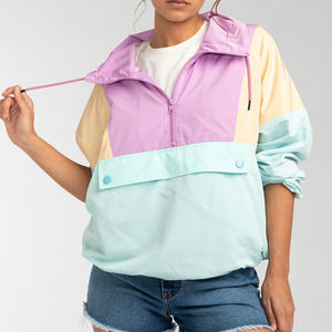 Chaqueta cortavientos de alta calidad para mujer, venta al por mayor de fábrica, logotipo personalizado, nueva ropa de calle, chaqueta cortavientos estampada para mujer - Product Image 1