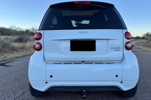 2014 S FORTOO AWD Sedan Lithium Battery R18 Tires Leather Seats <b>Panoramic</b> Sunroof LED Headlights Touch Screen - Product Image 2