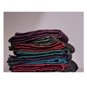 Tela Satén Tora de la Mejor Calidad, Acabado Suave, Cómoda y Fluida para Ropa de Mujer, Disponible a Buen Precio - Product Image 2