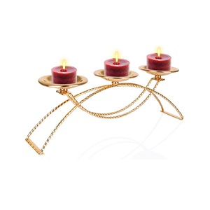 Ensemble de bougeoirs en métal d'inspiration vintage, fabriqués à la main pour une utilisation en intérieur et en extérieur, salon, table à manger, chambre à coucher, patio - Product Image 3