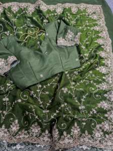 ผู้ผลิตส่าหรีผ้าซาตินชนิดพิเศษพร้อมเลื่อมสำหรับงานเขียนโค้ด - Product Image 4