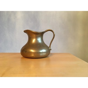 Petit pichet et vase en laiton vintage les plus vendus Pichet décoratif en laiton avec poignée - Product Image 5