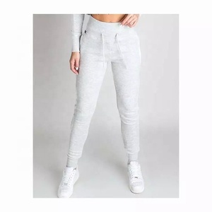 ชุดวอร์ม2ชิ้นสำหรับผู้หญิง,เสื้อครอปลำลองสีพื้นสำหรับใส่เล่นกีฬาฤดูใบไม้ร่วงและฤดูหนาว - Product Image 6