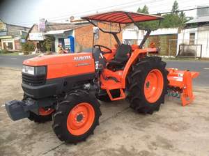 รถตักดินทางการเกษตรสำหรับ BX25D Kubota เครื่องยนต์และปั๊ม - Product Image 3