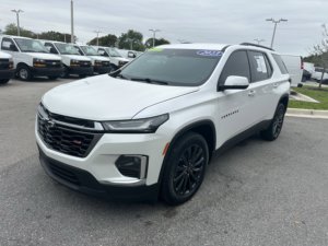 Chevrolet Traverse RS 2023 Usado en Buen Estado, 7 Asientos, Tracción Delantera - Product Image 3