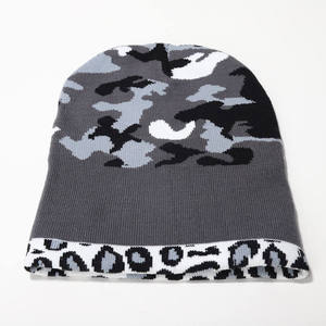 Vente en gros Bonnet camouflage tricoté unisexe Bonnets jacquard en acrylique avec logo personnalisé au meilleur prix aux États-Unis - Product Image 6