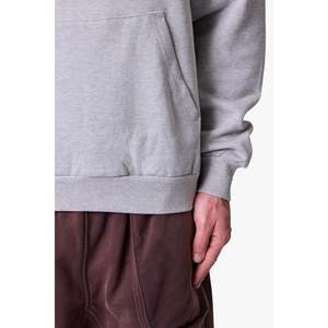 Sweat-shirt vintage Monaco - 100% coton gris chiné - Product Image 6