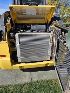 2021 pour L320 Skid Steer Loader Utilisé Roue Mini Chargeuse Core Moteur Composants Chargeur Frontal Diesel 2 Ans Garantie Haute - Product Image 6