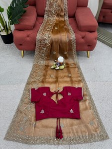 Vente en gros Banarasi sari en soie douce pour les festivals de mariage dernière conception sud de l'Inde pour les mariages d'été et d'hiver - Product Image 6