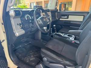 NETTOYAGE-TITRE-USAGÉ-TOYOTA- FJ- CRUISER- 4WD-À VENDRE-PRÊT-À-LIVRER-PORTE À PORTE-LIVRAISON - Product Image 6