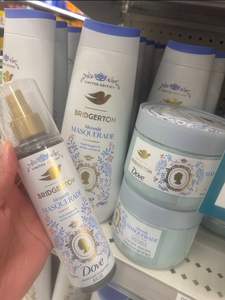 Lotion hydratante formule légère Dove Pro Age pour une protection longue durée. - Product Image 2