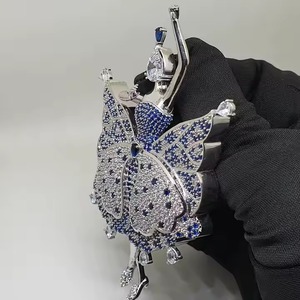 Blanc et bleu Zircon pierre glacé pendentif danse poupée Hip Hop personnalisé pendentif 925 argent Sterling diamant fanion pour elle - Product Image 3