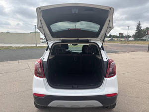 Voiture d'occasion de qualité abordable, Bu-ick 2019, conduite à gauche - Product Image 5