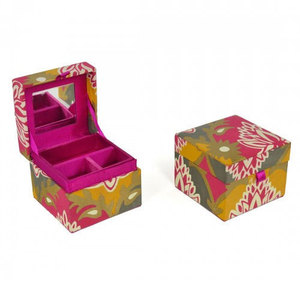 Caja de Zapatos de Cartón Corrugado Plegable Personalizada al por Mayor con Asa |   Fabricante de Cajas de Embalaje Impresas para Envíos y Venta al por Menor en India - Product Image 1