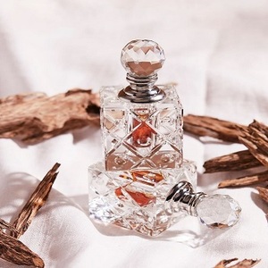 Chaleur et élégance: découvrez l'attrait de l'huile d'oud naturelle pour la gestion du stress - Product Image 6