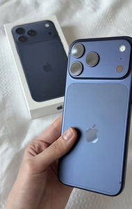 PREMIUM SALES For Brand New i-PHO-NE 17 Pro-<b>Max</b> 1TB <b>Smart</b>-phones Sealed In Box And Ready For Shipment - Product Image 4