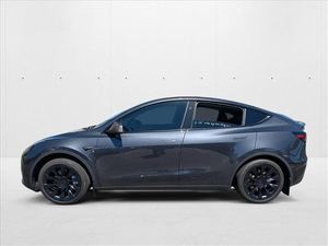 Tesla Model Y 2024 d'occasion propre - Product Image 4
