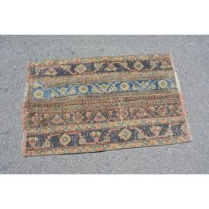 Alfombra Turca Vintage Étnica Negra y Azul de 2.5x3.8 pies, Kilim Clásico de Lana con Parches de Látex, Diseño Rectangular Tipo Rompecabezas para Comedor, Ecológica - Product Image 3