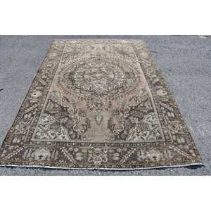 พรมขนแกะสีน้ำตาลเบจคลาสสิกขนาด6.1x9ฟุตดีไซน์ตุรกีมีลวดลายปะติดด้านหลังของยางสำหรับห้องนั่งเล่นข้างเตียงสำหรับวัยรุ่น - Product Image 1