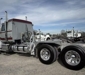El mejor!! Camión de carga de larga distancia, cabeza tractora 6x4 con cabina dormitorio, diésel, vehículo de transporte pesado para contenedores - Product Image 4