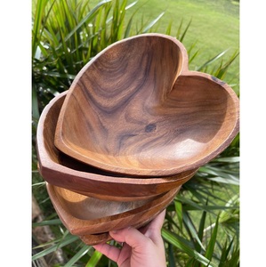 Handcrafted <b>Wooden</b> <b>Heart</b> Bowl for Wedding and Gift Purpose - Product Image 4