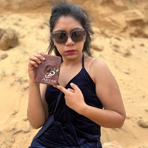 สมุดบันทึกการเดินทางแบบมีกระดุมหนังแท้ใหม่พร้อมหินมีค่าแบบวินเทจแบบดั้งเดิมสไตล์โบโฮ - Product Image 1