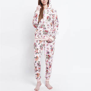 Ensemble de survêtement décontracté à capuche pour femme - Léger, séchage rapide, respirant, motif uni, confort tout au long de la journée - Product Image 4