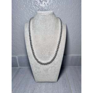 Collar de Plata de Ley de 8 mm Hecho a Mano por los Navajo, Estilo Étnico - Product Image 3