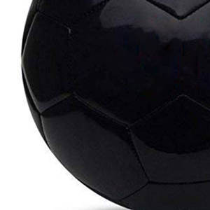 Ballon de football de taille standard en PU réfléchissant, fourni directement par l'usine, pour l'entraînement - Product Image 4