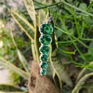 Déclaration pendentif en argent 925 avec 6 pierres à facettes en quartz vert bijoux en pierres précieuses ovales verticales faits à la main pour les femmes en gros - Product Image 5