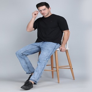 Camiseta de cuello redondo para hombre, ropa de calle, venta al por mayor, algodón polivinílico en diferentes métodos de impresión y materiales en stock para la venta - Product Image 1