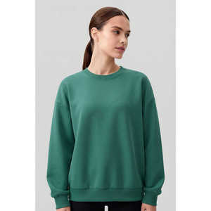Tommylife Toptan Sudadera básica oversize de cuello redondo para mujer en verde marino - 97053 - Negro - Product Image 3