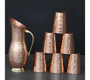 Grand verre de gobelet martelé en cuivre fabriqué à la main pour verre de cuisine pour boire et servir de la limonade à la mode plusieurs boissons - Product Image 3